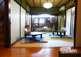 ���ƃJ�t�F�㉮�~�񒚖ڂ̓X��